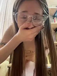 mmelicious — Stripchat recorded stream screenshot (19 Feb 2026)