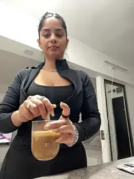 _adelle — Stripchat recorded stream screenshot (19 Feb 2026)