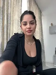 _adelle — Stripchat recorded stream screenshot (19 Feb 2026)