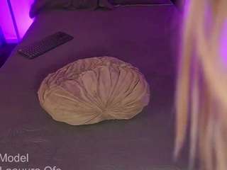 laauura — Camsoda recorded stream image, 19.02.2026 20:20