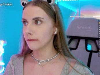 VikkiExtraCheese — Bongacams recorded stream image, 19.02.2026 19:30