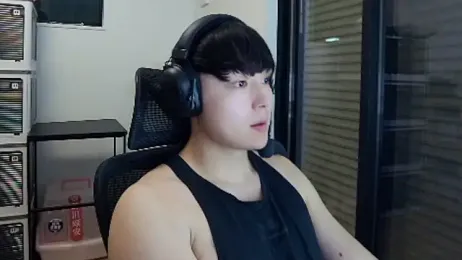 Tkcqcc — Stripchat recorded stream screenshot (20 Feb 2026)