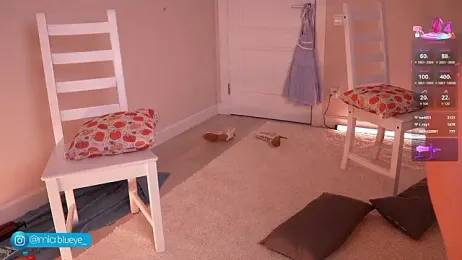 Miablueye — Stripchat recorded stream screenshot (21 Feb 2026)