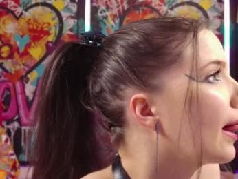 vanessa_love — Chaturbate recorded stream image, 21.02.2026 19:20