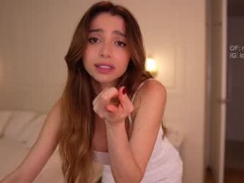 newmollybrooke — Chaturbate recorded stream image, 22.02.2026 00:40