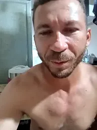 RobertoLuiz84 — Stripchat recorded stream image, 22.02.2026 02:50