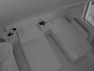 voyeurcam-julmodels-bed-7 — Camsoda recorded stream image, 20.02.2026 19:00