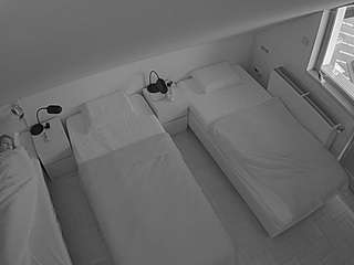voyeurcam-julmodels-bed-7 — Camsoda recorded stream image, 20.02.2026 19:00