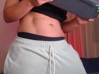 isabellamout — Camsoda recorded stream image, 22.02.2026 21:10