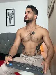 Maximiliano_ford — Stripchat recorded stream screenshot (23 Feb 2026)