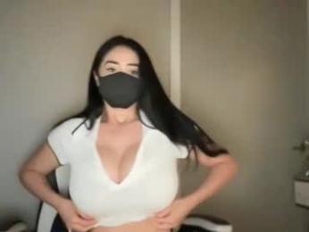 _natycutei19 — Chaturbate recorded stream screenshot (23 Feb 2026)