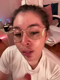 Sharon_07 — Stripchat recorded stream screenshot (23 Feb 2026)