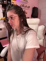 Sharon_07 — Stripchat recorded stream screenshot (23 Feb 2026)