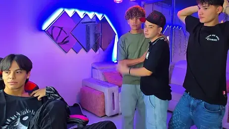 Houseofwarrios — Stripchat recorded stream screenshot (24 Feb 2026)