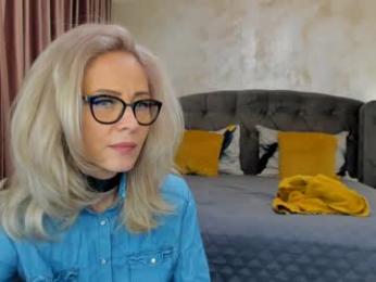 nicepussyfuckk18 — Chaturbate recorded stream screenshot (24 Feb 2026)