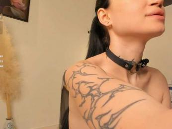 PLUXURY- — Bongacams recorded stream screenshot (24 Feb 2026)