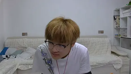 KK-cuteboy — Stripchat recorded stream screenshot (25 Feb 2026)
