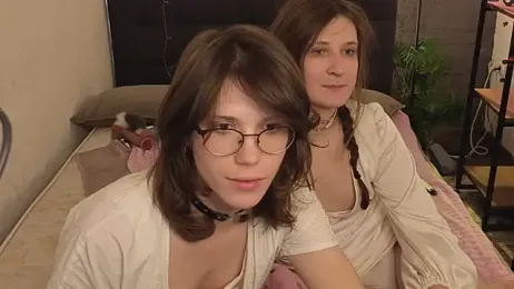 ZoriaLovesLuna — Stripchat recorded stream screenshot (25 Feb 2026)