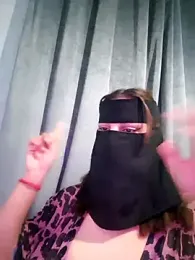 _arabica_ — Stripchat recorded stream screenshot (25 Feb 2026)