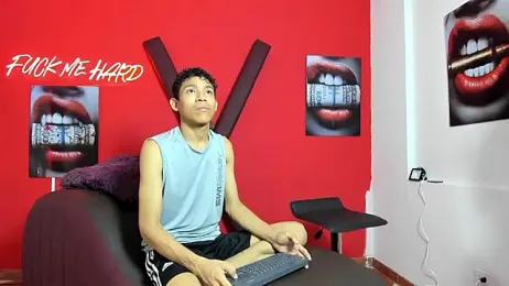 BEAUTY_BOYS1 — Stripchat recorded stream screenshot (25 Feb 2026)