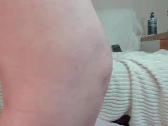 squikt — Chaturbate recorded stream screenshot (25 Feb 2026)