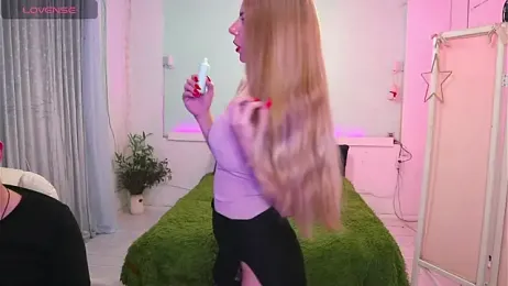 AlisaAleksandr — Stripchat recorded stream screenshot (25 Feb 2026)