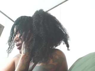 liquidfire — Camsoda recorded stream screenshot (06 Mar 2025)