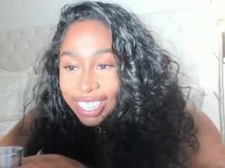 giannalove — Camsoda recorded stream image, 26.02.2026 05:50