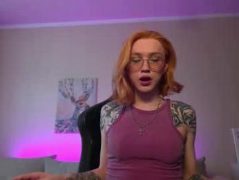 twiinkie_pie — Chaturbate recorded stream image, 26.02.2026 08:10