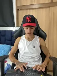 _CamiloBass — Stripchat recorded stream screenshot (27 Feb 2026)