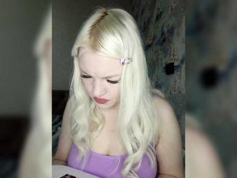 AlenkiyCvetochek — Bongacams recorded stream screenshot (27 Feb 2026)