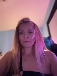 AnastasiaAniess — Stripchat recorded stream screenshot (27 Feb 2026)