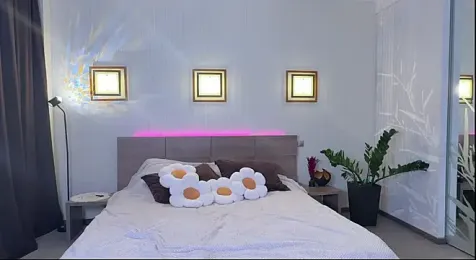 roselyn_rose — Stripchat recorded stream screenshot (27 Feb 2026)