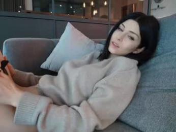 milla_bella — Chaturbate recorded stream image, 27.02.2026 21:20