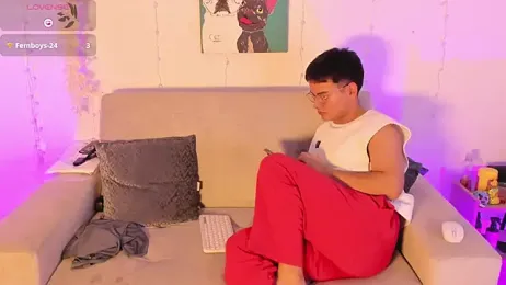 Young_Ben — Stripchat recorded stream screenshot (01 Mar 2026)