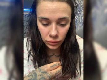 deva_maria — Bongacams recorded stream screenshot (01 Mar 2026)