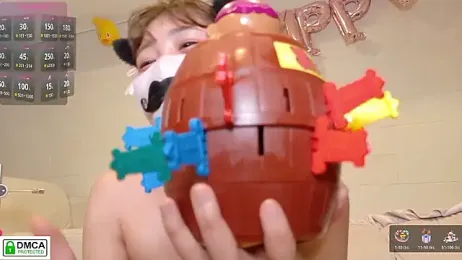 SUZU_ — Stripchat recorded stream screenshot (01 Mar 2026)