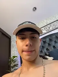 Lander_Cruz — Stripchat recorded stream image, 02.03.2026 19:50