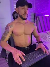 ARON_TAYLER01 — Stripchat recorded stream screenshot (03 Mar 2026)