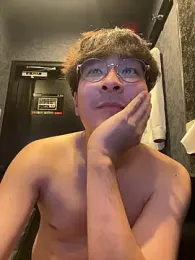 yuuki8910 — Stripchat recorded stream screenshot (03 Mar 2026)