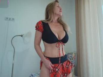 angel_danm_milf — Chaturbate recorded stream screenshot (03 Mar 2026)