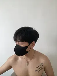 kimze7 — Stripchat recorded stream image, 04.03.2026 05:10