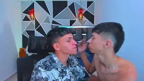 Juan_Nd_Steven — Stripchat recorded stream screenshot (04 Mar 2026)