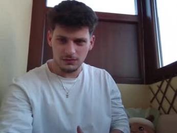 roberto_twink1 — Chaturbate recorded stream image, 04.03.2026 07:00