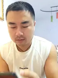 guozuo — Stripchat recorded stream screenshot (04 Mar 2026)