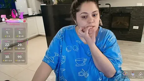 Layla- — Stripchat recorded stream screenshot (04 Mar 2026)