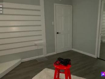 rosiebones — Chaturbate recorded stream screenshot (04 Mar 2026)