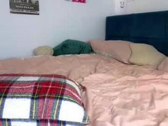 smoothnesss — Chaturbate recorded stream screenshot (05 Mar 2026)