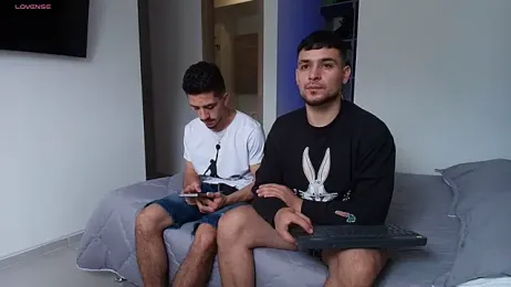 Two_sinzXX — Stripchat recorded stream image, 05.03.2026 15:20