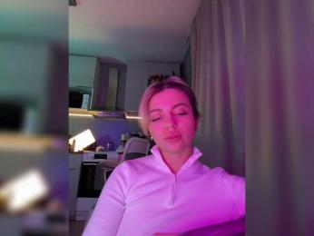 Nataliecroys — Bongacams recorded stream image, 06.03.2025 23:10